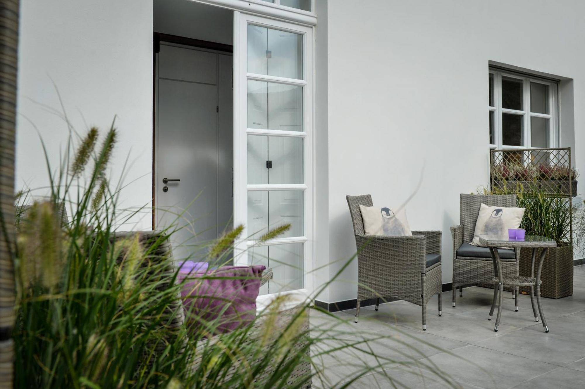 Muehlen-Apartment Im Herrenhaus Rheinblick Ксантен Екстериор снимка
