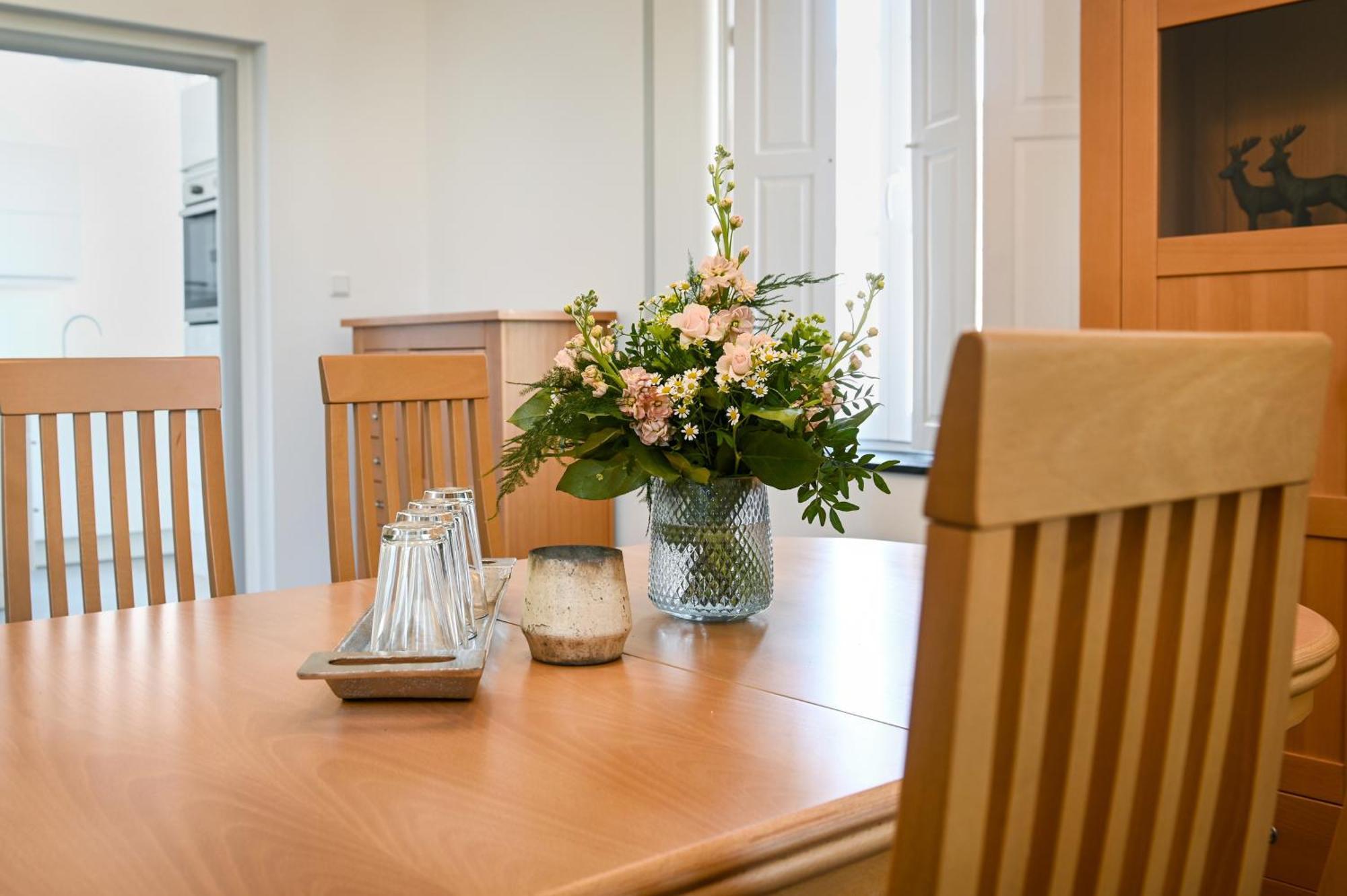 Muehlen-Apartment Im Herrenhaus Rheinblick Ксантен Екстериор снимка